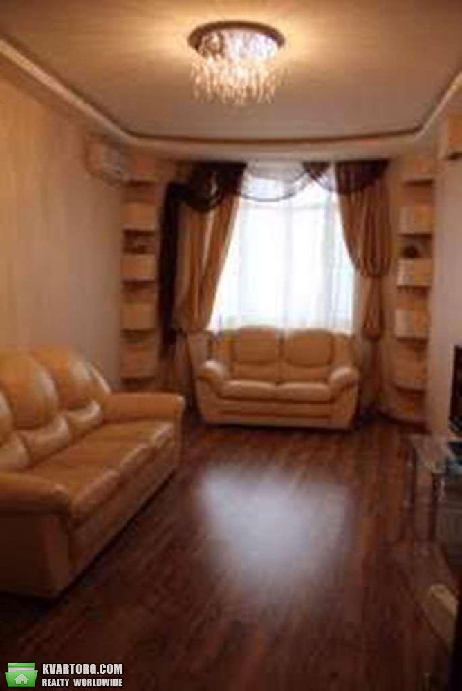 Rent out 2-room apartment. Киев, Коновальца — photo 1