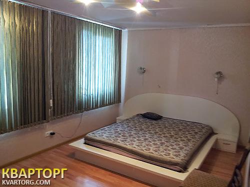 Rent out house. Киев, Русановские Сады — photo 2