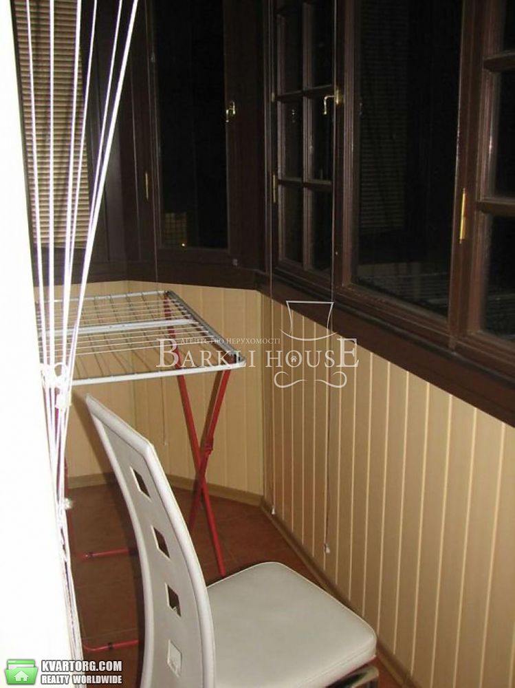 Rent out 3-room apartment. Киев,  Ярославский пер — photo 10