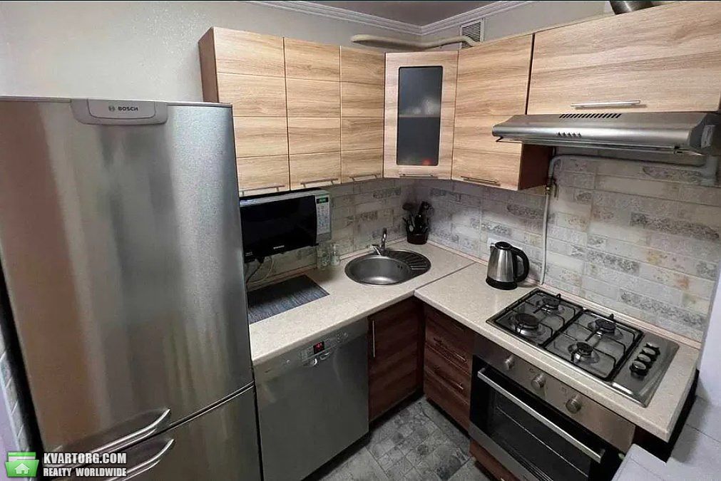 Rent out 2-room apartment. Киев,  Леси Украинки бул — photo 1