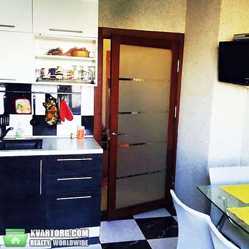 Sell 3-room apartment. Киев, Харьковское шоссе — photo 4