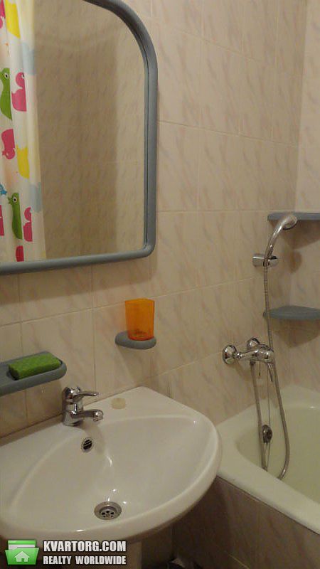 Rent out 2-room apartment. Киев,  Воздухофлотский пр — photo 7