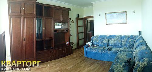 Rent out 2-room apartment. Киев, Каменева — photo 4