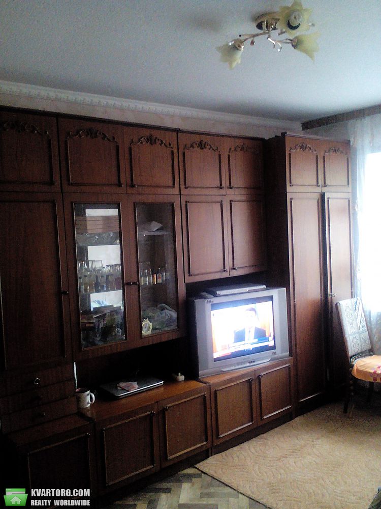 Sell 3-room apartment. Киев,  Героев Севастополя — photo 1