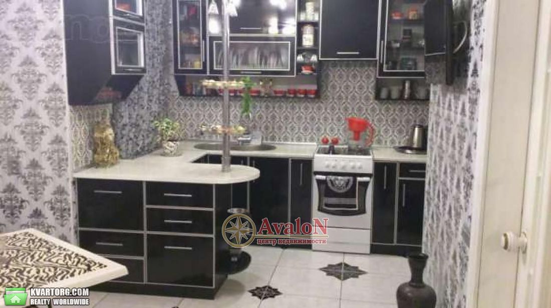 Sell 3-room apartment. Одесса, Литературная — photo 1