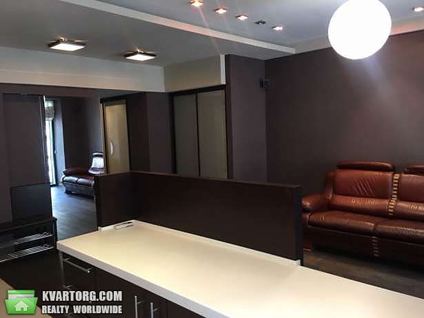 Rent out 2-room apartment. Киев,  Белорусская — photo 2