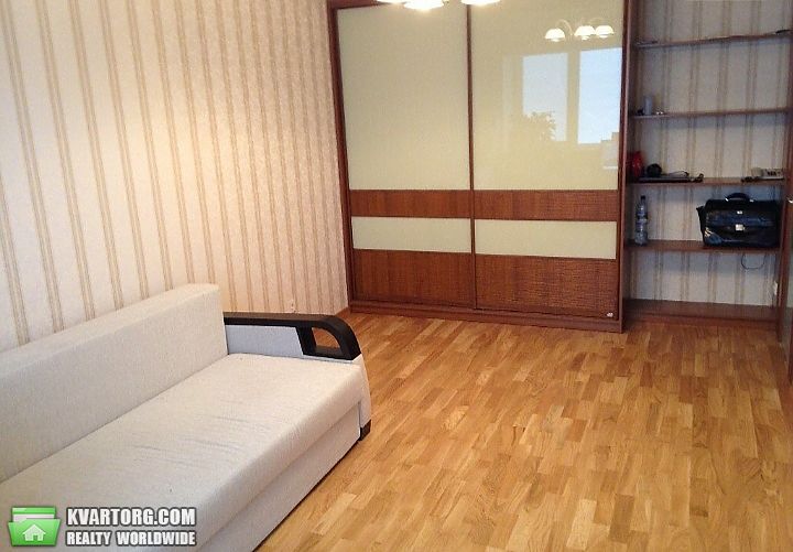 Rent out 2-room apartment. Киев, Коновальца Евгения — photo 6