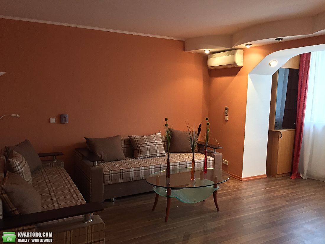 Sell 3-room apartment. Киев, Дегтяревская — photo 3