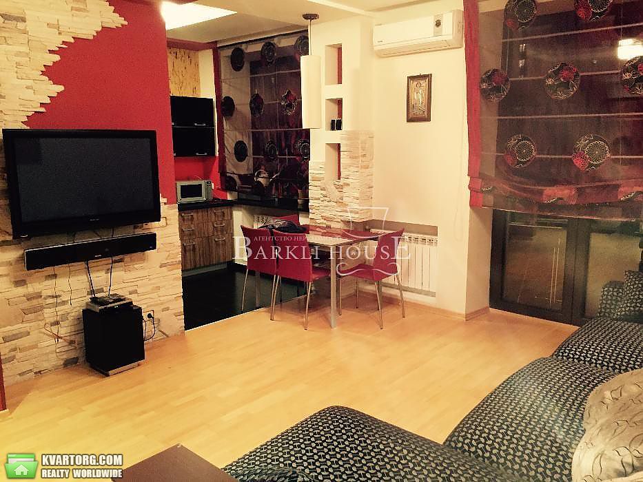 Rent out 2-room apartment. Киев,  Гусовского — photo 2