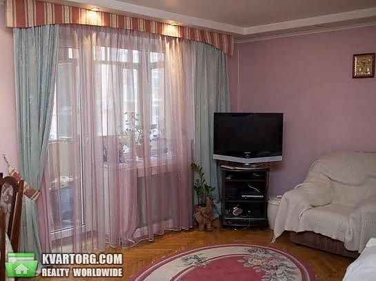 Sell 3-room apartment. Киев, Григоровича-Барского — photo 1
