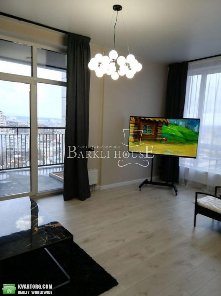 Rent out 2-room apartment. Киев, Бульварно Кудрявская — photo 2