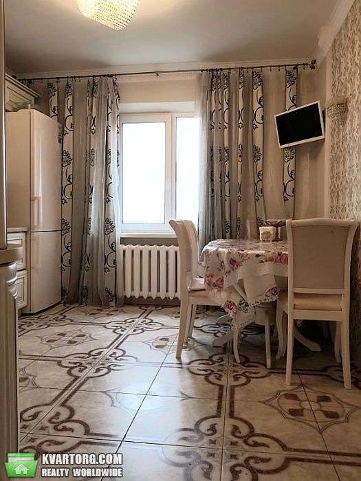 Sell 2-room apartment. Киев,  Радужная — photo 2