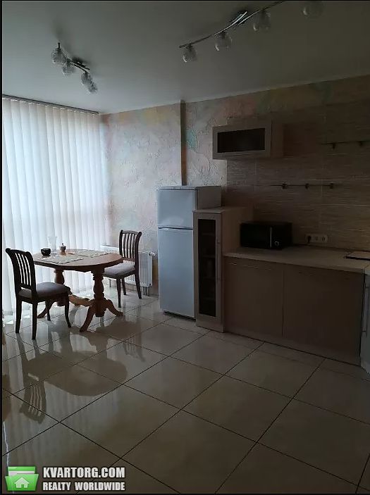 Rent out 1-room apartment. Киев, Малевича Боженко — photo 3