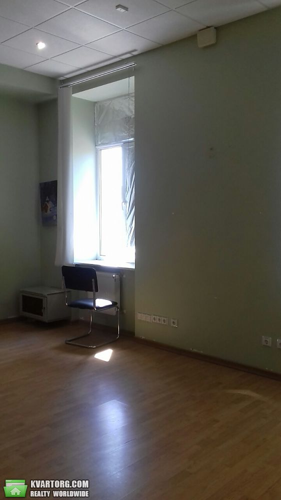 Rent out office. Киев,  Дегтяревская — photo 4