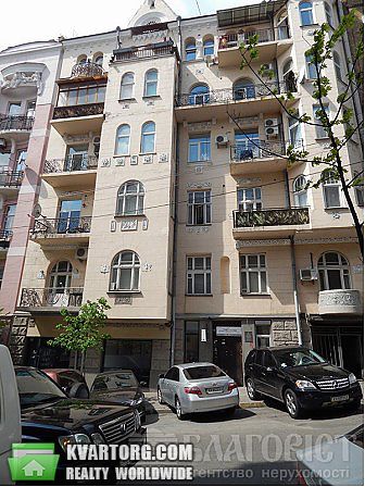 Sell 2-room apartment. Киев,  Костельная — photo 1