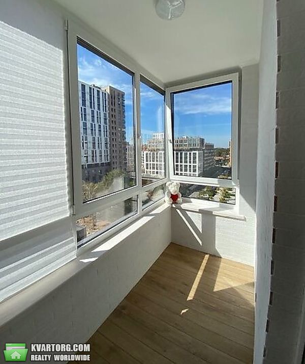 Sell 2-room apartment. Киев,  Салютная — photo 9