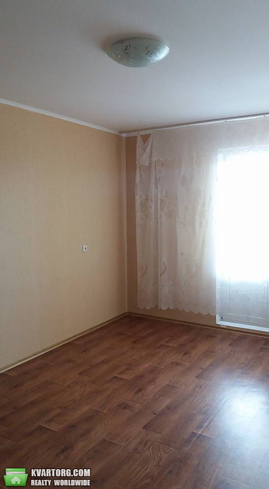 Rent out 2-room apartment. Киев,  Здолбуновская — photo 5