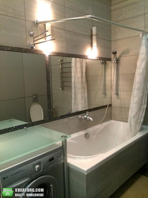Rent out 2-room apartment. Киев,  Сечевых Стрельцов — photo 6