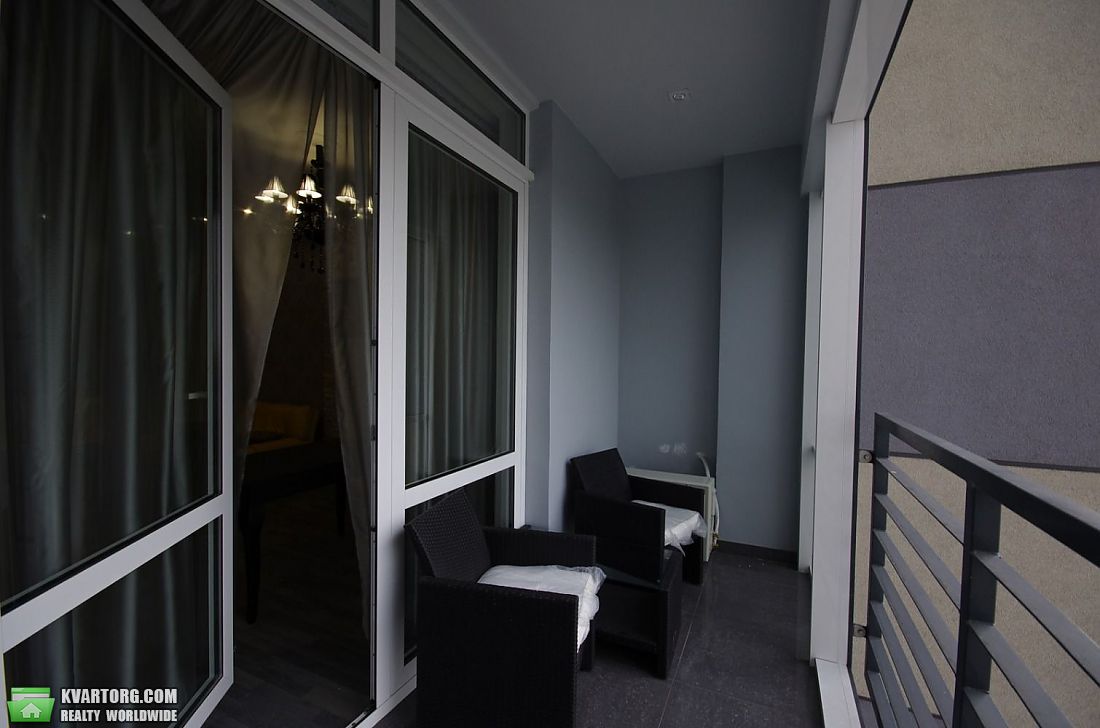 Rent out 2-room apartment. Днепропетровск, Кирова — photo 8