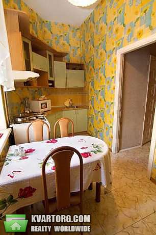 Sell 2-room apartment. Киев,  Бассейная — photo 1