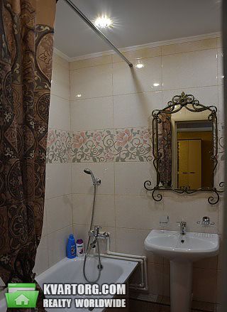 Sell 2-room apartment. Киев,  Симиренко — photo 4