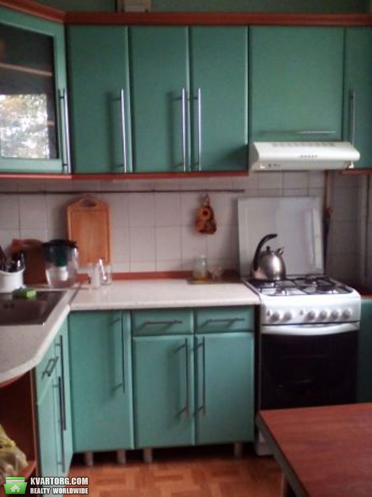 Rent out 3-room apartment. Киев,  Красноткацкая — photo 1