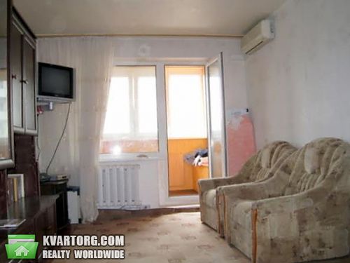 Sell 3-room apartment. Киев, П.Тычины — photo 1