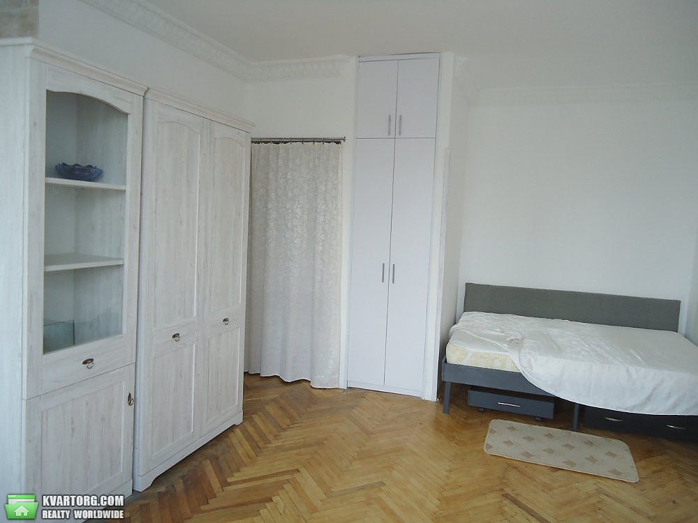 Rent out 1-room apartment. Киев,  Победы пр — photo 1