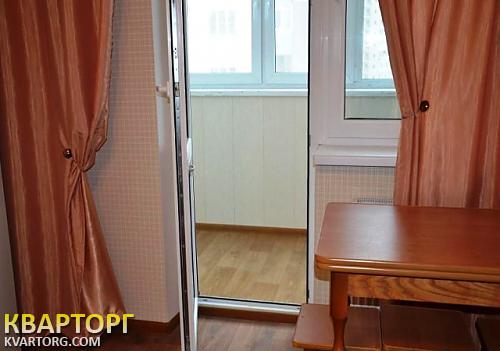 Rent out 2-room apartment. Киев,  Градинская — photo 6