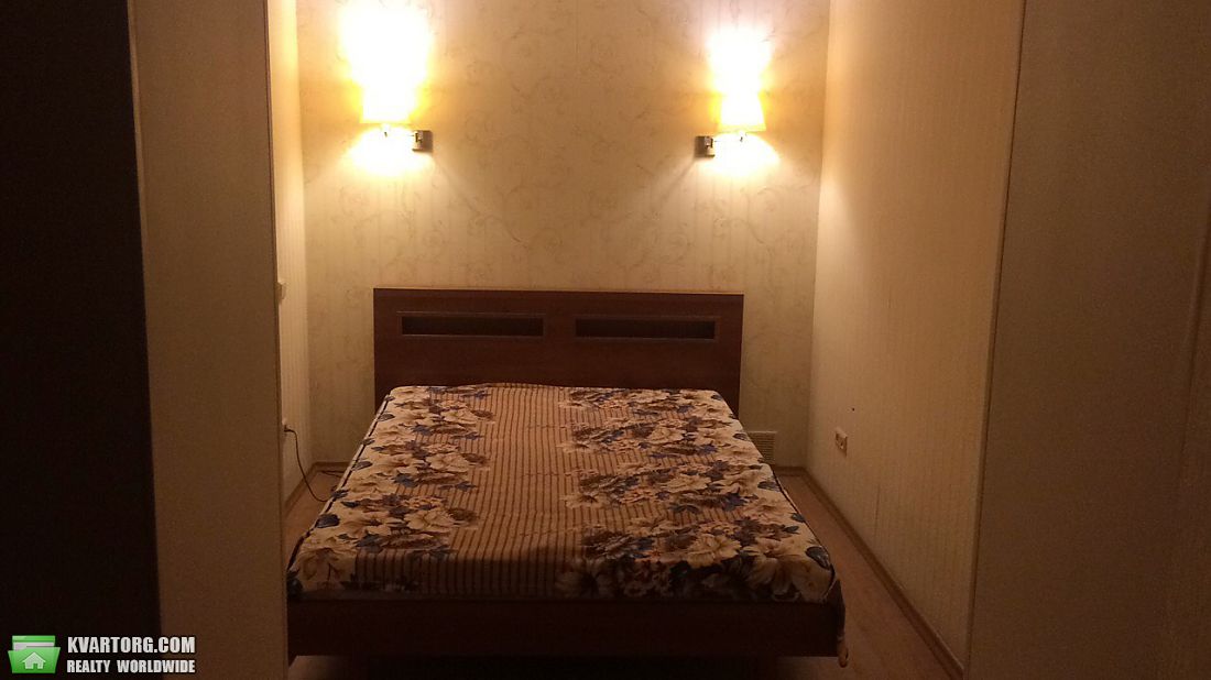 Rent out 3-room apartment. Одесса, Варненская — photo 1