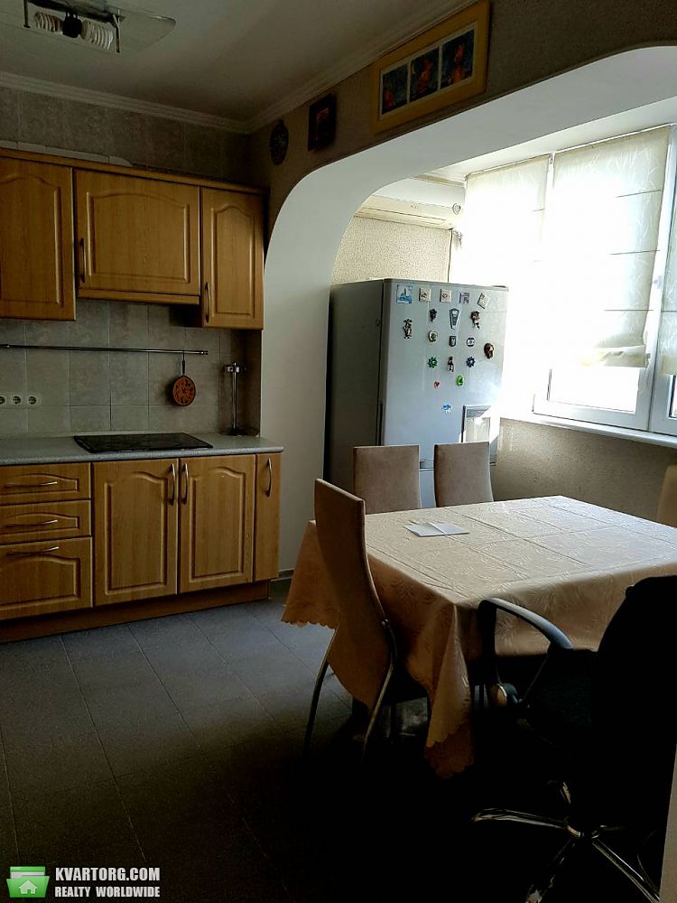 Rent out 3-room apartment. Киев,  Бальзака — photo 5