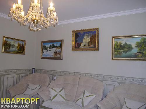 Rent out house. Киев,  Луганская — photo 1
