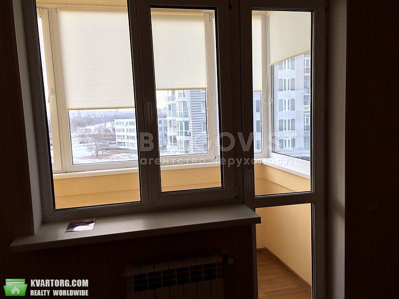 Rent out 1-room apartment. Киев,  Героев Сталинграда пр — photo 7