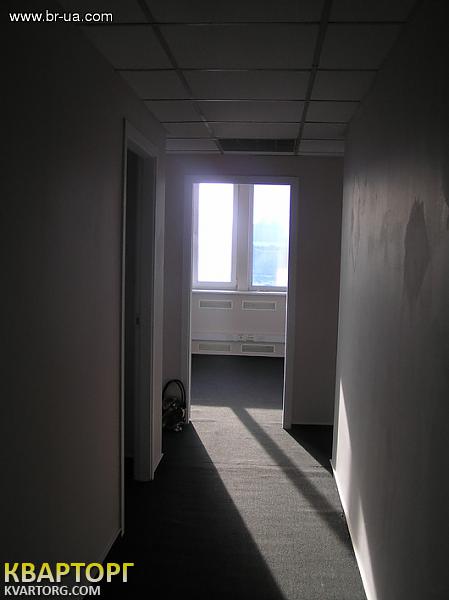 Rent out office. Киев,  Васильковская — photo 1