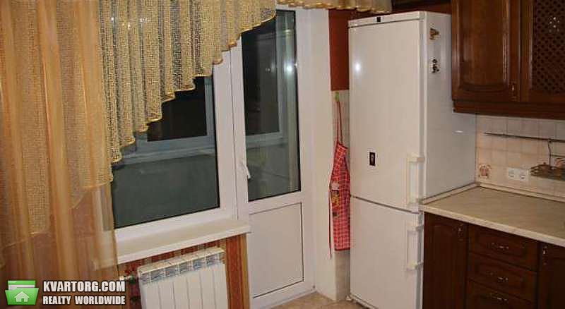 Rent out 2-room apartment. Киев,  Бажана — photo 3