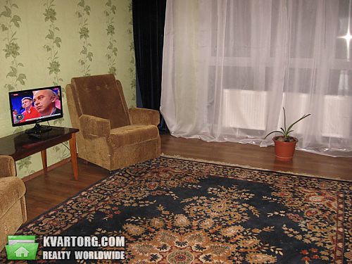 Rent out 3-room apartment. Киев, Борщаговская — photo 4