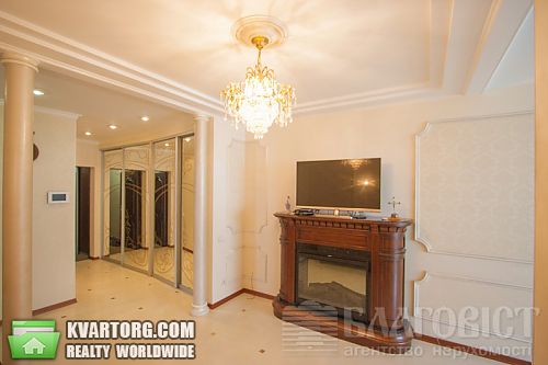 Sell 4-room apartment. Киев,  Чавдар — photo 2
