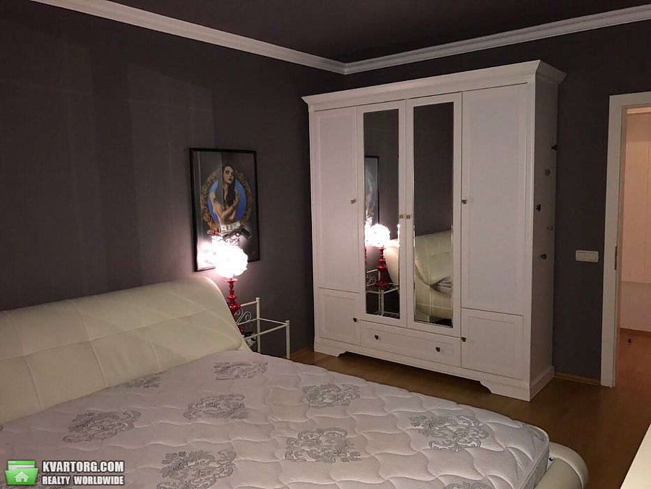 Rent out 2-room apartment. Киев, пер. Виноградный — photo 4