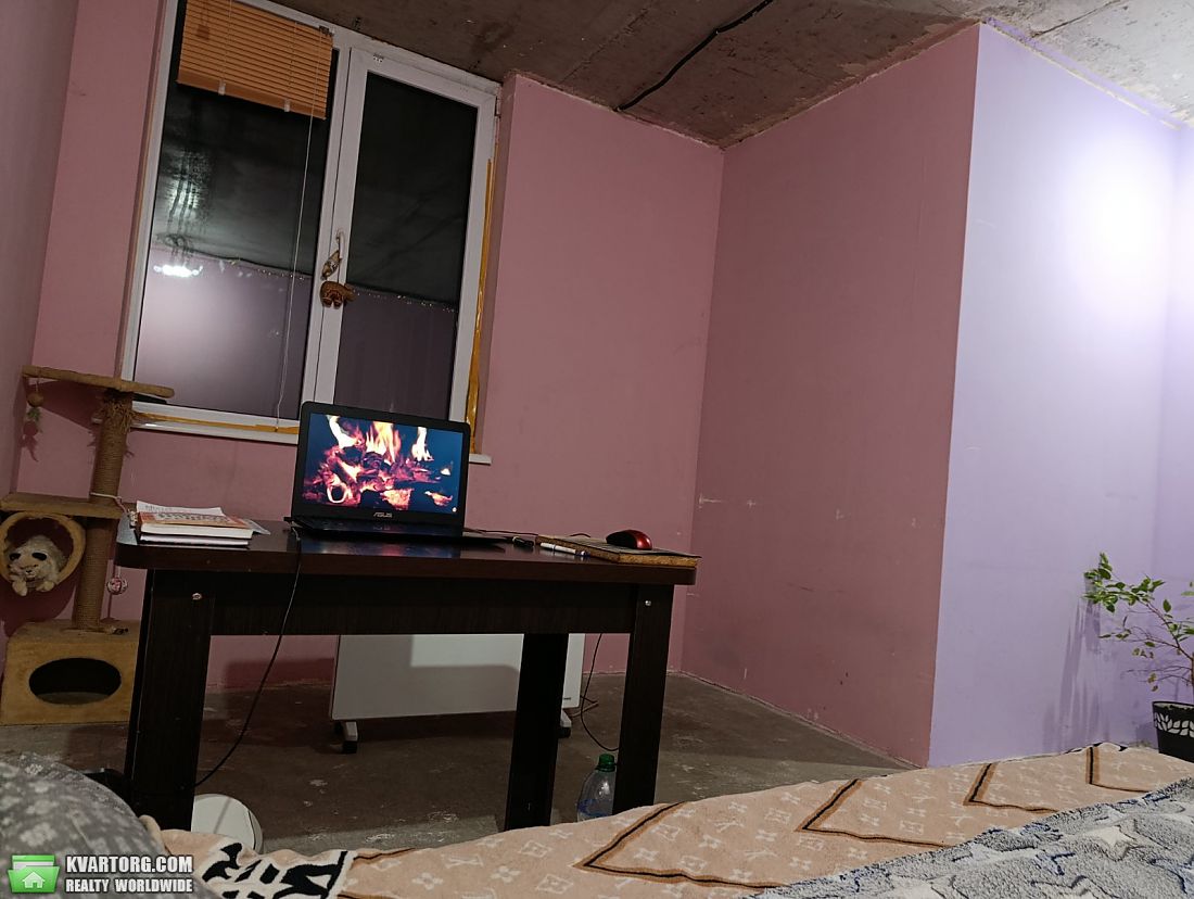 Sell 1-room apartment. Киев, світла — photo 1