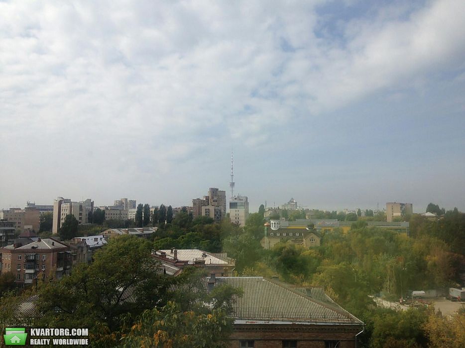Sell 3-room apartment. Киев,  Багговутовская — photo 1