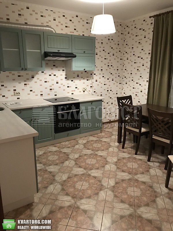 Rent out 2-room apartment. Киев,  Вышгородская — photo 7