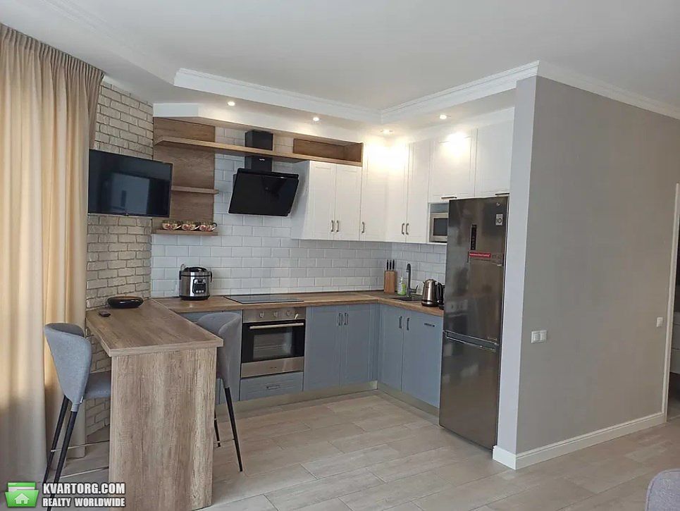 Rent out 1-room apartment. Киев, Демеевская — photo 3