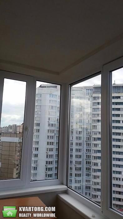 Sell 3-room apartment. Киев,  Харьковское шоссе — photo 2