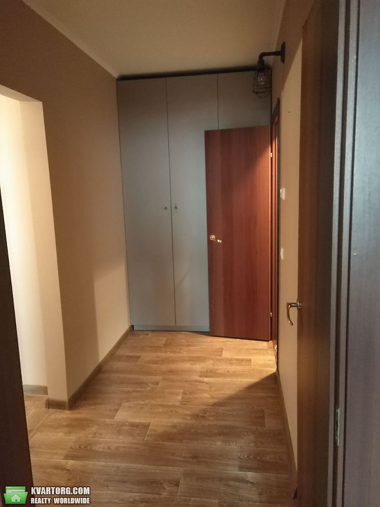 Rent out 1-room apartment. Киев, Данченко Сергея — photo 6