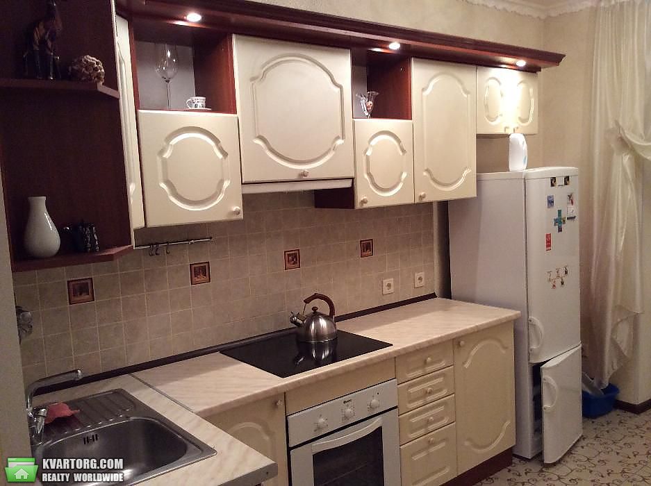 Rent out 1-room apartment. Киев,  Чавдар — photo 1