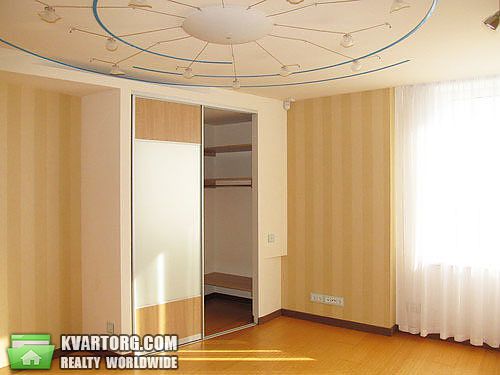 Rent out 3-room apartment. Киев, ул. Старонаводницкая — photo 6