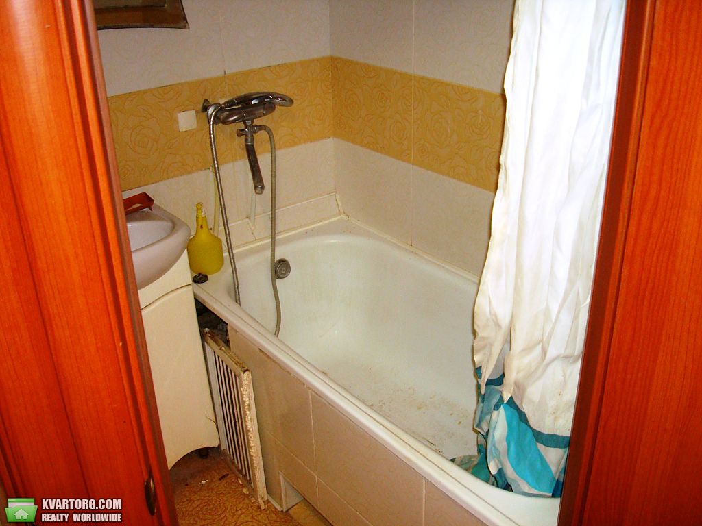 Sell 2-room apartment. Киев, Кирилло-Мефодиевская — photo 8