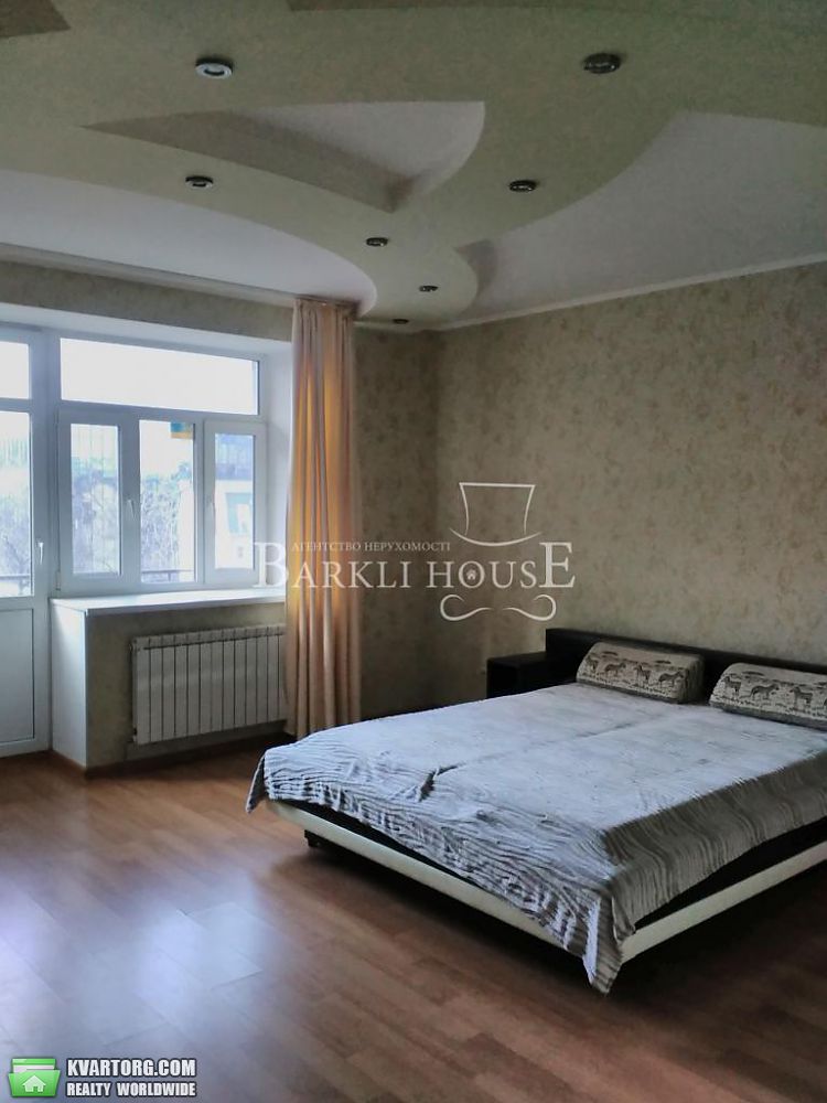 Rent out 2-room apartment. Киев,  Ярославский пер — photo 3