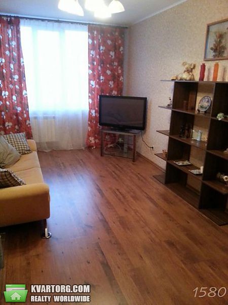 Rent out 2-room apartment. Киев, Курнатовского — photo 1