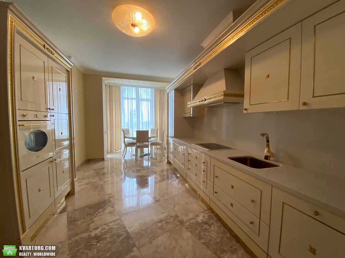 Rent out 1-room apartment. Киев, Драгомирова ул. — photo 1